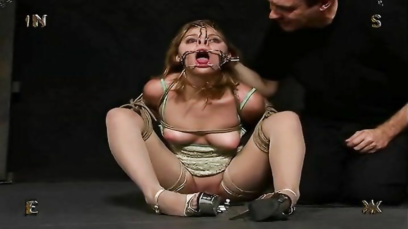 Intense bdsm