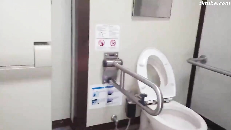 Asian public toilet sex