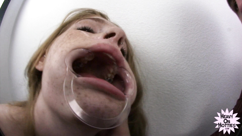 Heavy On Hotties - Faye Reagan Facial Torture