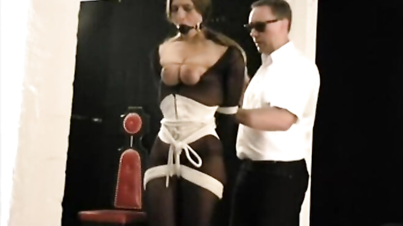 Breasts In Pain - Sexy Katharina In A Sir D. Challenge