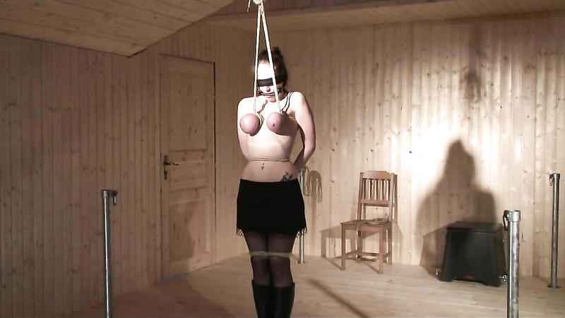 Breasts In Pain - Slave Eve Hard Flogging And Orgasm While Hanging From Her Breasts