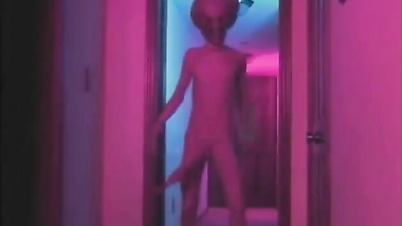 Alien looking to impregnate