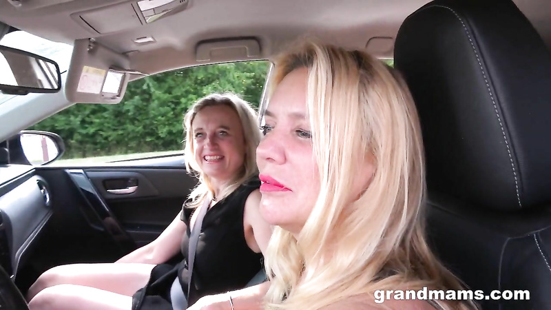 Grandmams - Elly And Renate Loving Sperm And Doing Anal