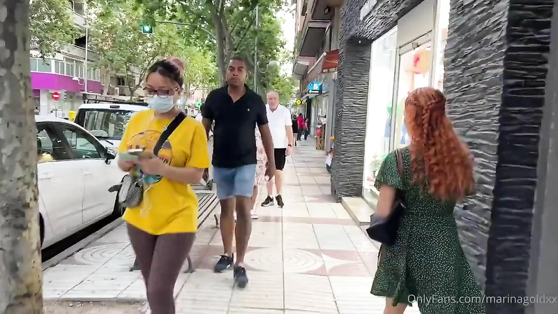 Public cum facial walk