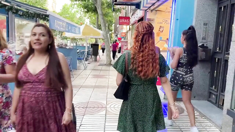 Public cum facial walk