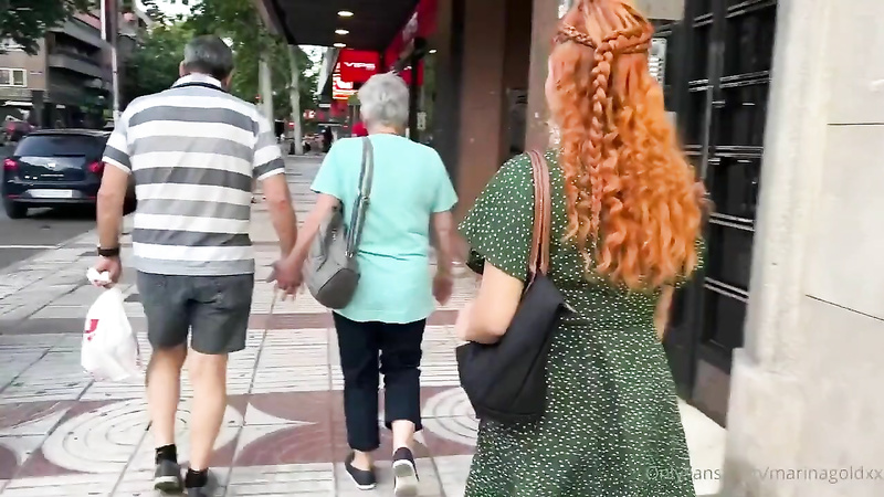 Public cum facial walk