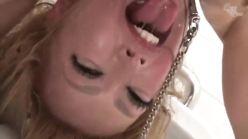 Japanese toilet girl 2