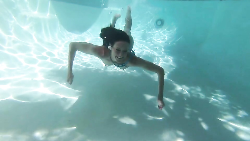 Sofie Marie - Underwater Creampie