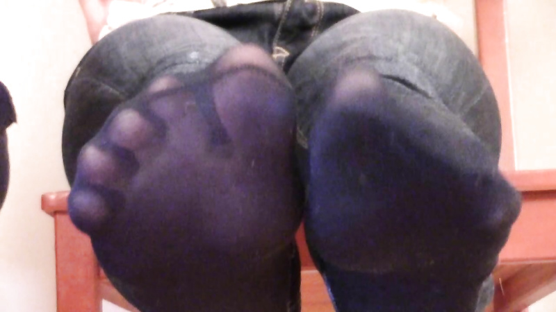 sweaty nylons in boots