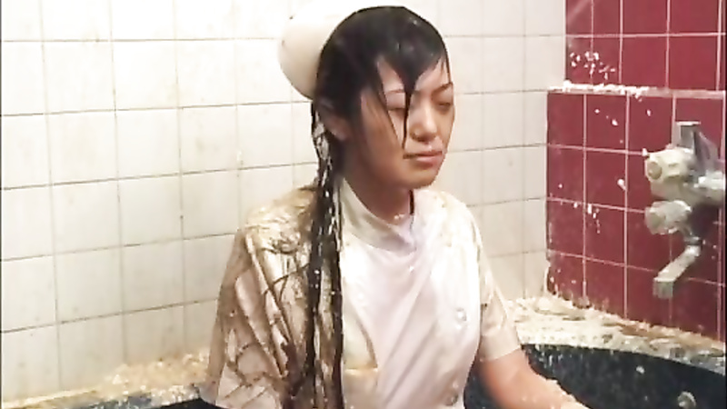 Asian girl gets a piss bukkake