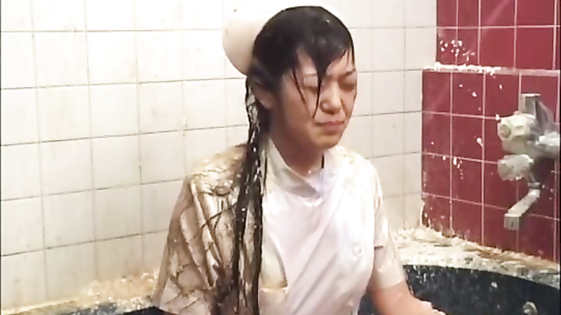 Asian girl gets a piss bukkake