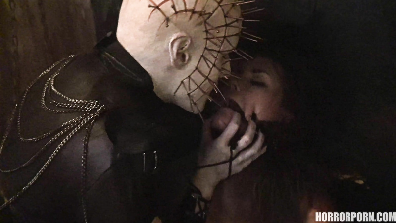 HORROR PORN: Pinhead