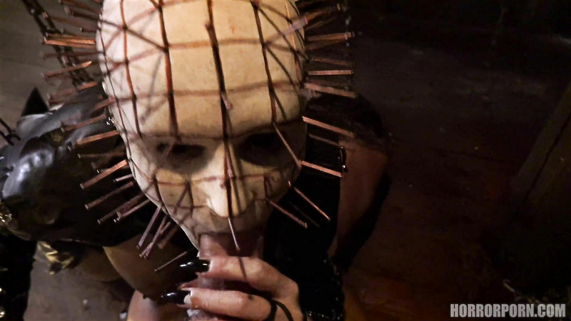 HORROR PORN: Pinhead