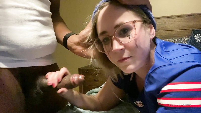 Subgirl - Buffalo Bills Win In Style