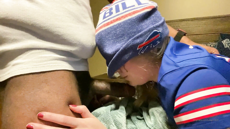 Subgirl - Buffalo Bills Win In Style